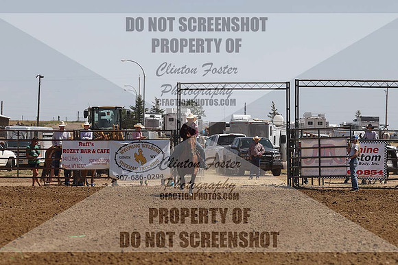 B82A2415