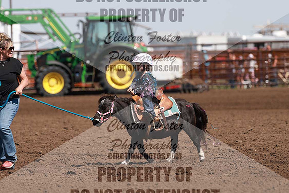B82A8028